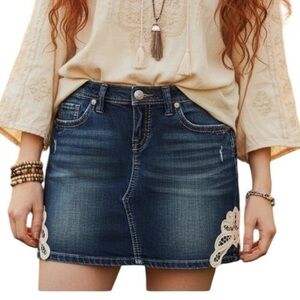 Silver Jeans Mid Mini Francy Denim Jean Mini  Distressed Skirt Size 31